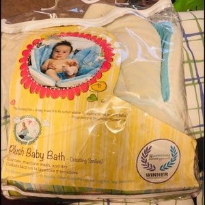 Plush Flower Baby Bath Mat